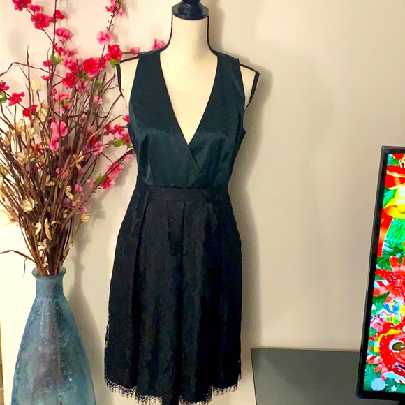 💕💕NWOT BEautiful RW &CO. Lace Dress💕💕 - Picture 2 of 10